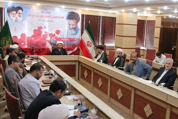 حضور نفوذی‌ها همواره خطری جدی برای انقلاب است