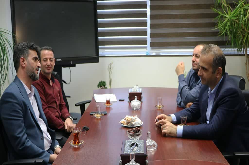 همراهی با کانون پرورش فکری مشارکت در مدیریت فرهنگی جامعه است