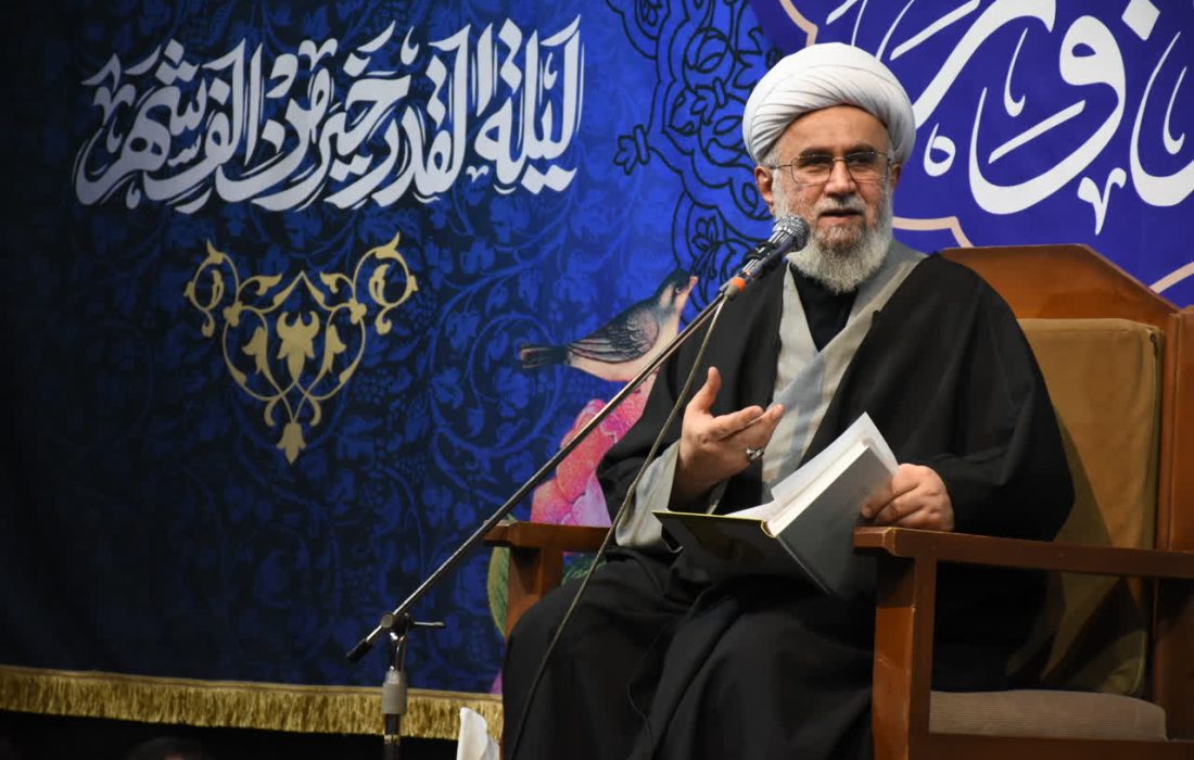 آیت‌الله رمضانی: ما مجاز نیستم هر چیزی که در فضای مجازی برای ما ارسال می‌شود، پخش کنیم