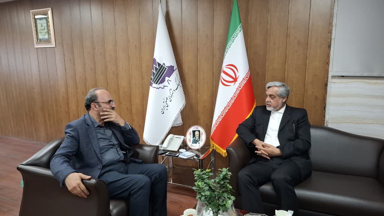 توسعه زیرساخت شهرکهای صنعتی مرکز گیلان در اولویت قرار گیرد