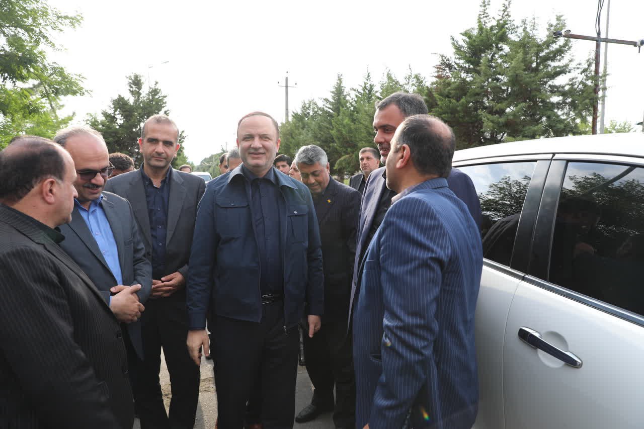 بازدید دبیر شورایعالی مناطق آزاد و ویژه اقتصادی از شهرك صنعتی صومعهسرا