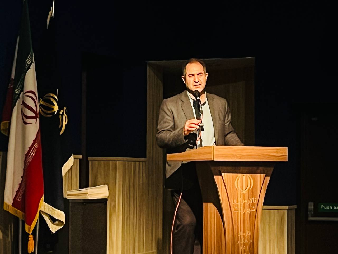 تجلیل از برگزیدگان پویش رسانه‌ای «راویان اقتدار و آرامش» در گیلان